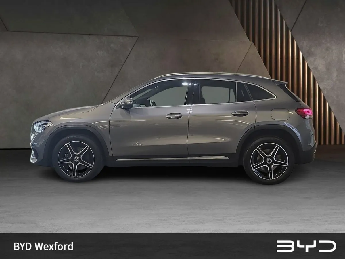 Mercedes-Benz GLA (deposit Taken) GLA Phev 250e A - Image 4