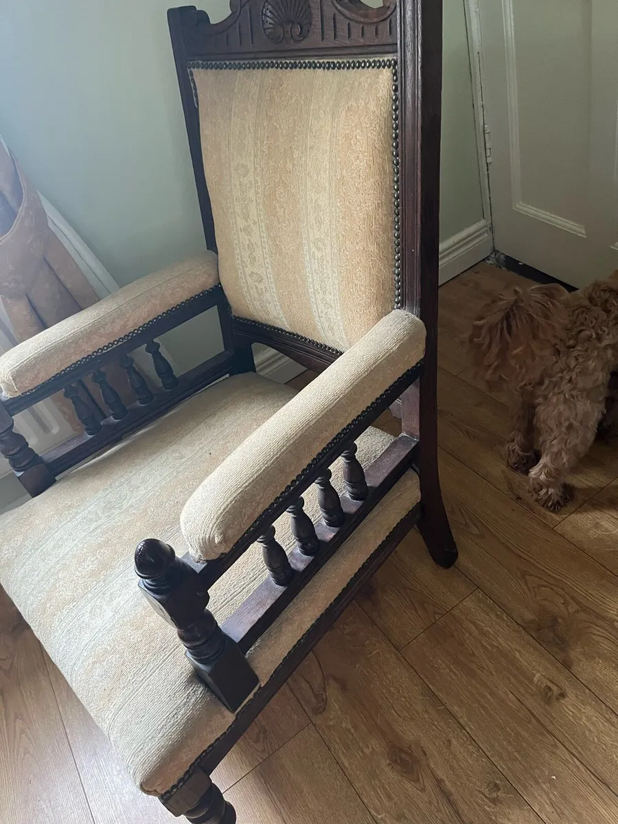 Antique chair - Image 2