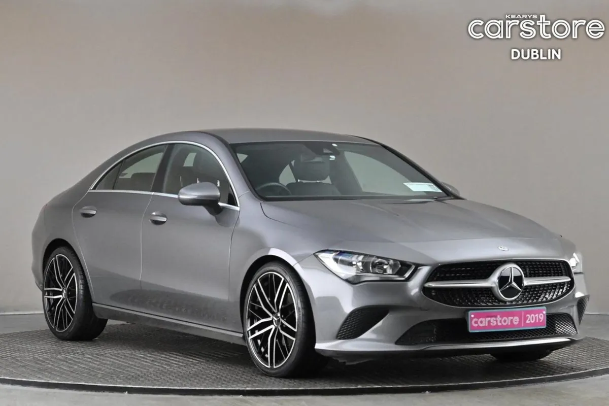 Mercedes-Benz CLA CLA 180 Coupe 4DR 6spd  half Le - Image 1
