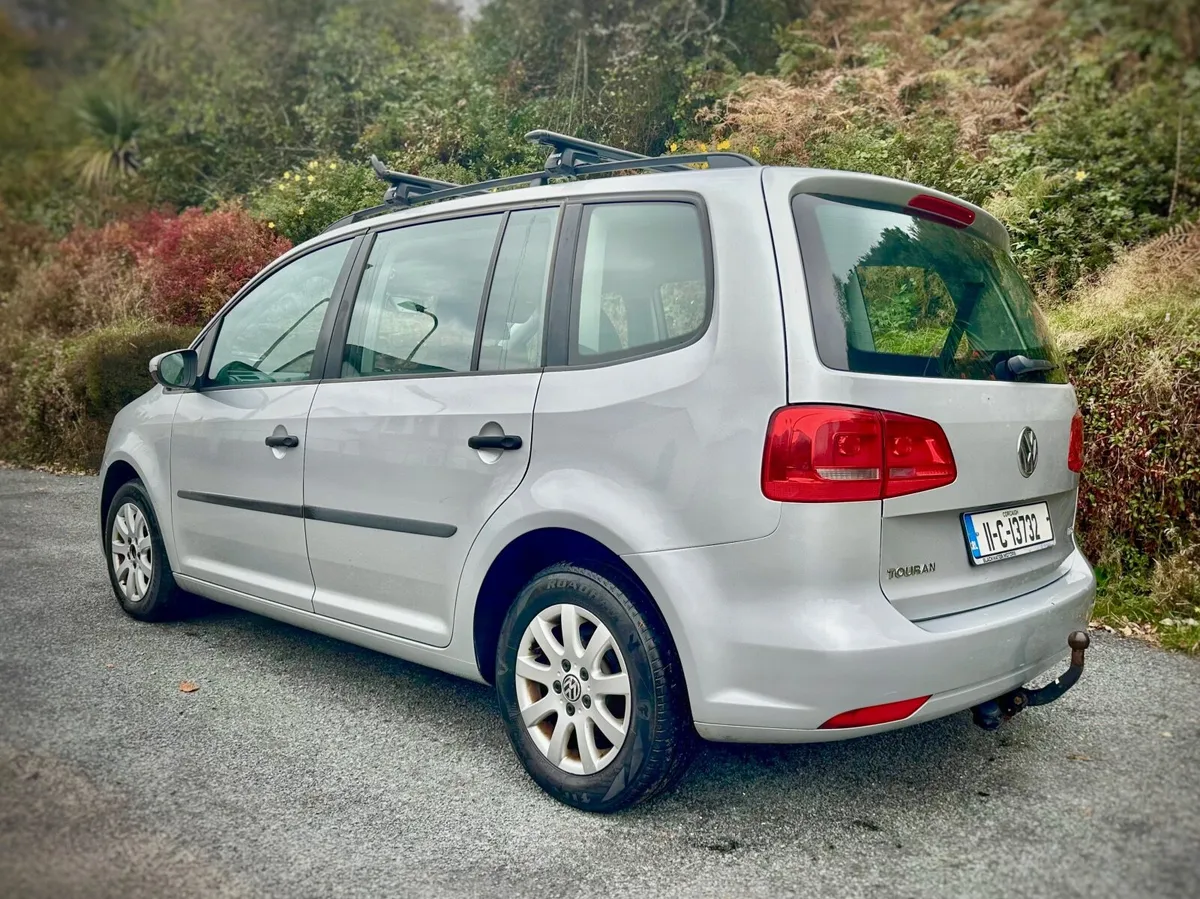 VW Touran 1.6 TDI - MPV 7 Seater - Image 3