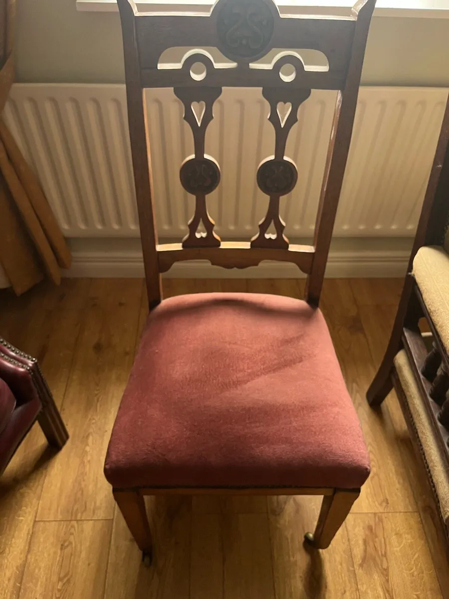 Antique chair - Image 2