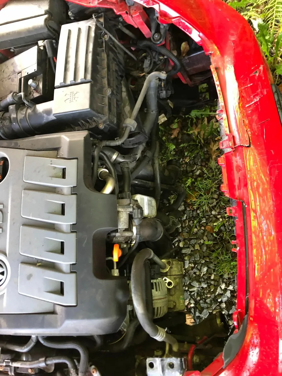 car - Image 3