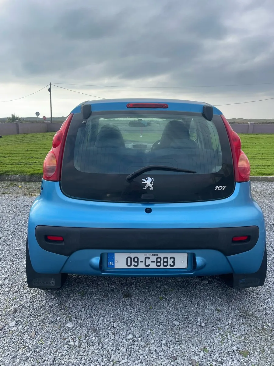 Peugeot 107 - Image 2