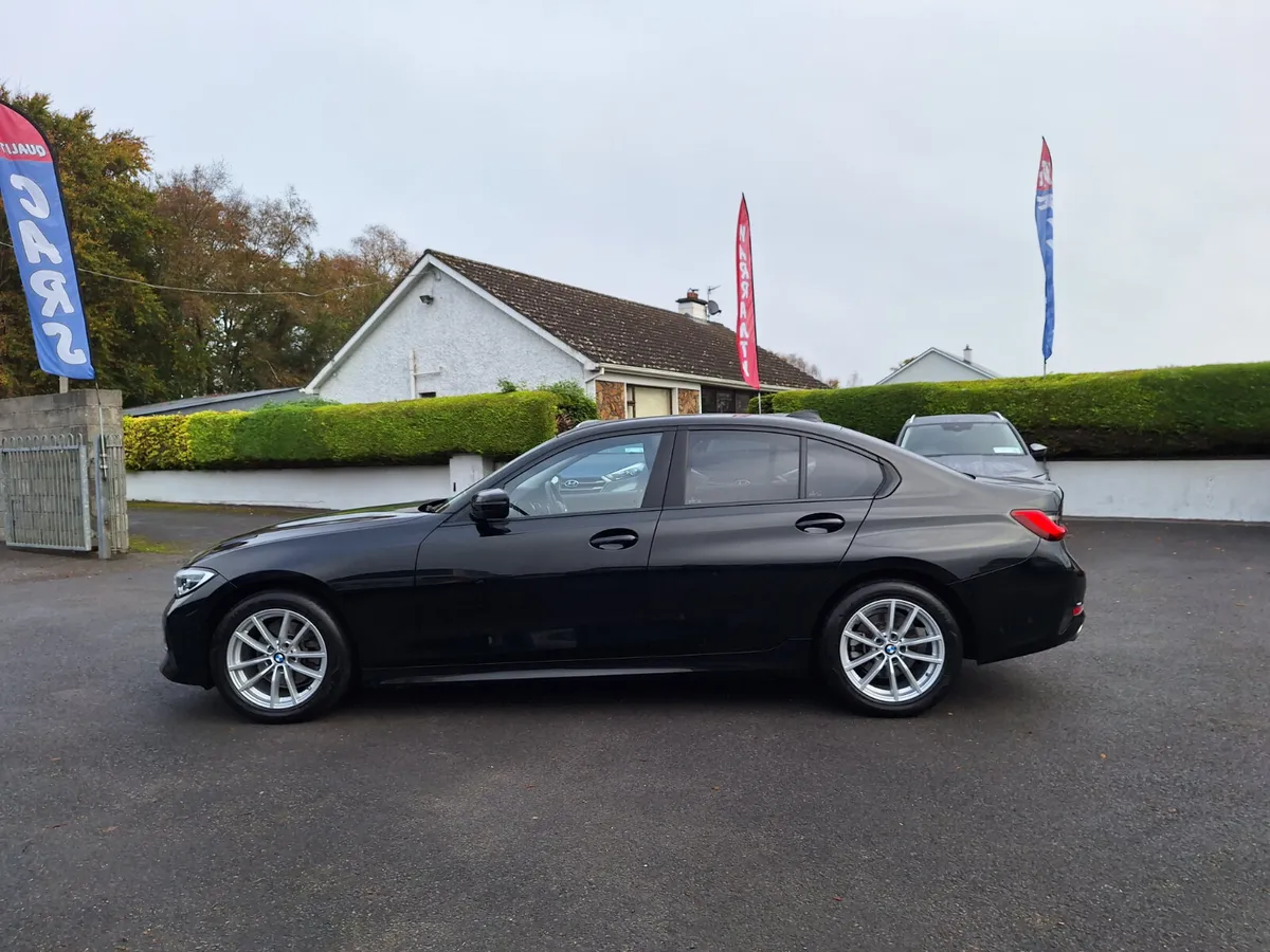 BMW 320D *High Spec/Reverse Camera/ - Image 4