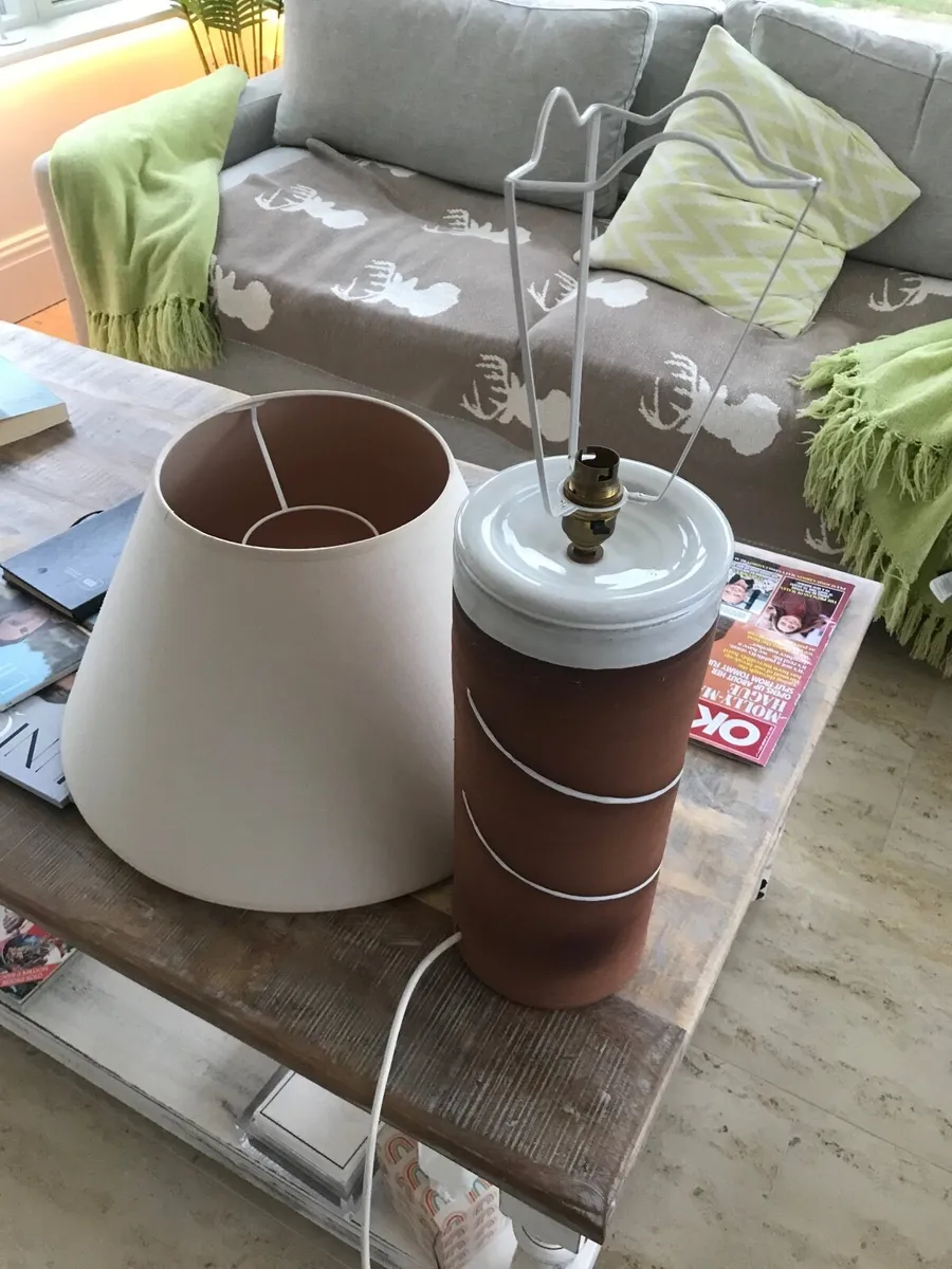 Stephen Pearse Table Lamp - Image 2
