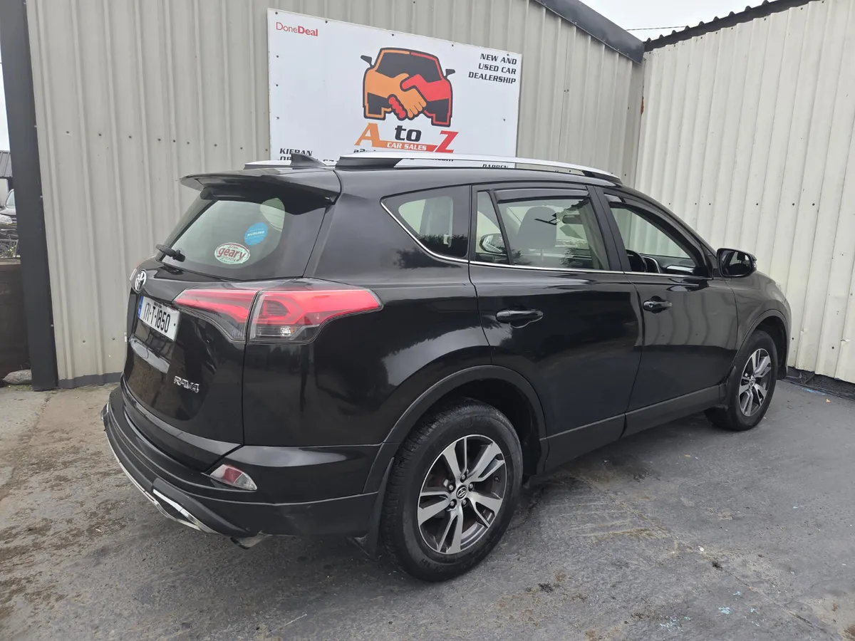 Toyota RAV4 2017 - Image 3