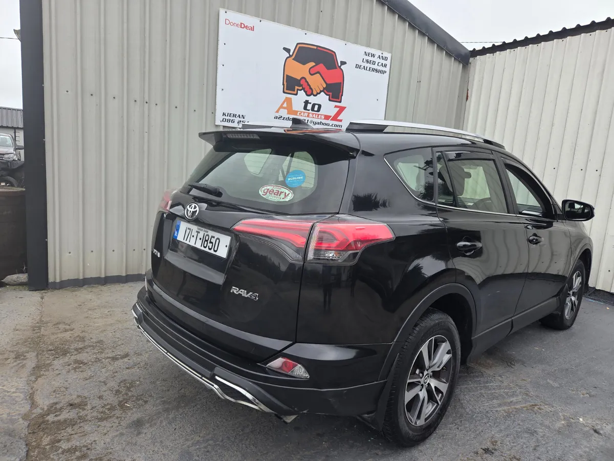 Toyota RAV4 2017 - Image 2