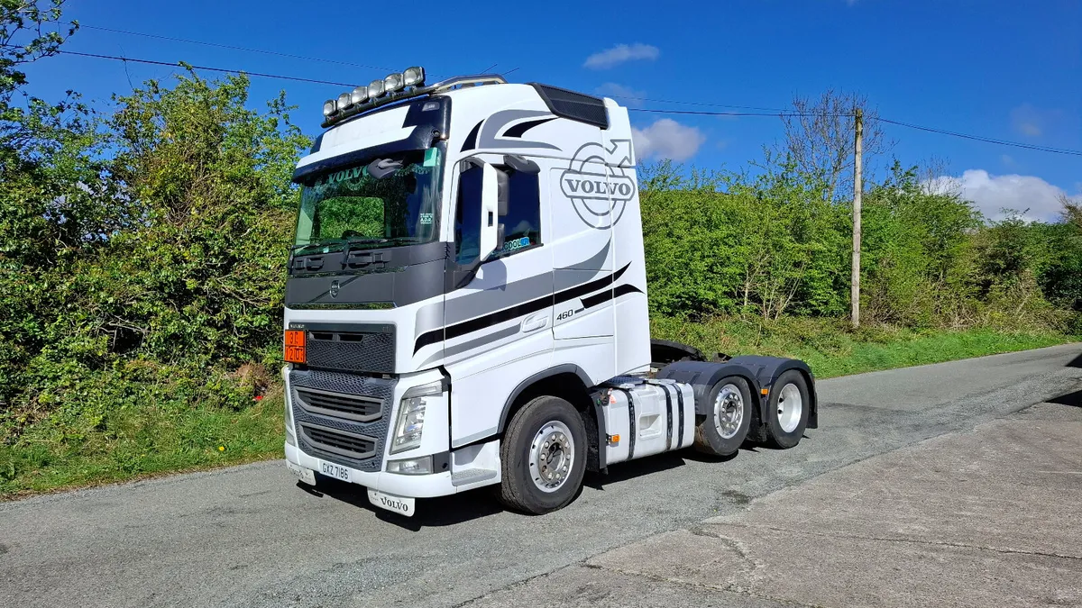 2014 Volvo FH 460 ,  6×2 Mid Lift Axle - Image 3