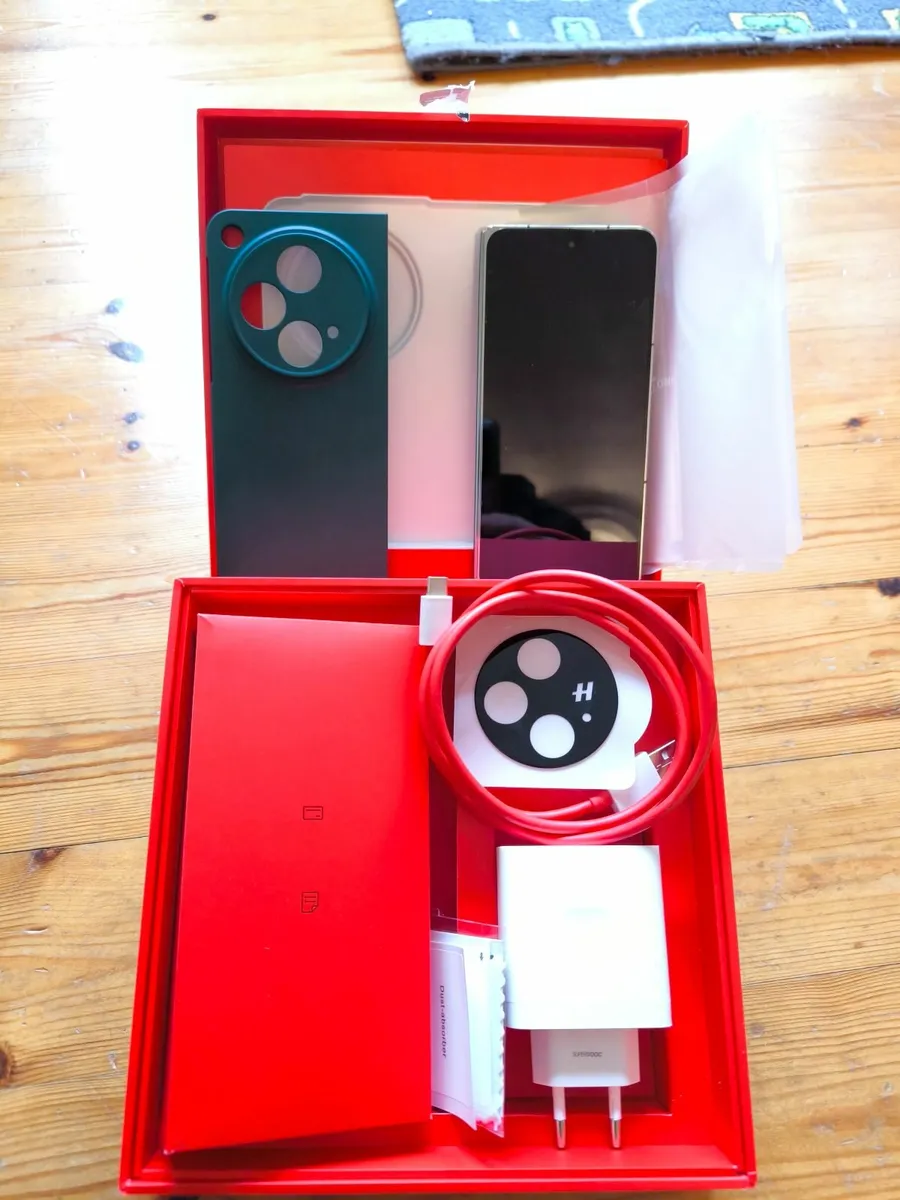 OnePlus Open - Image 1