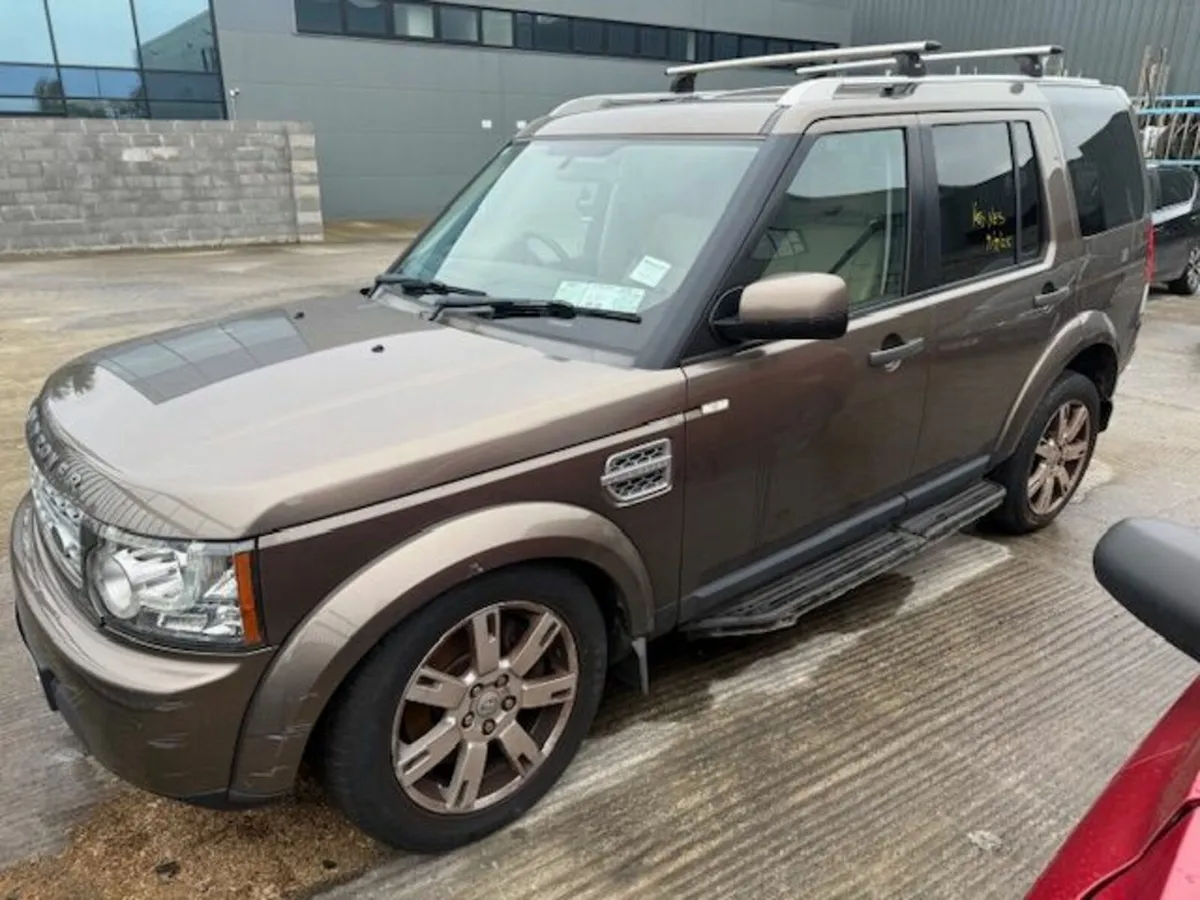 2011 Land Rover Discovery - Image 2