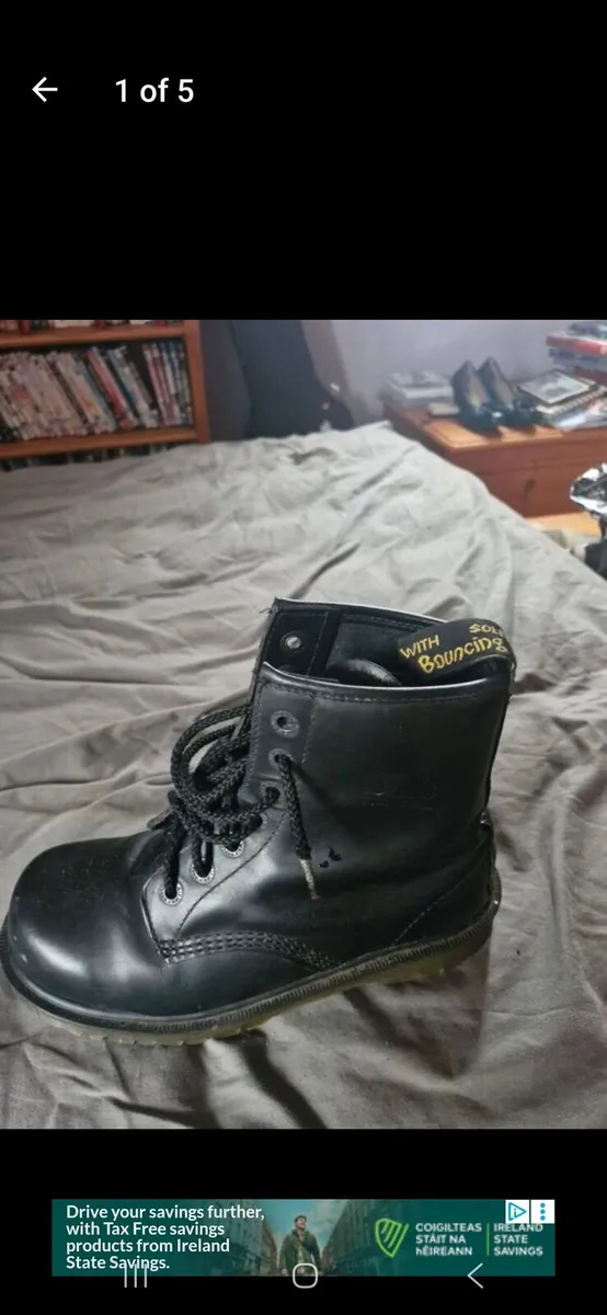 Dr Martin  boots - Image 1