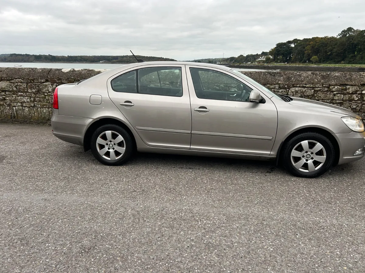 Skoda Octavia 2012 - Image 1