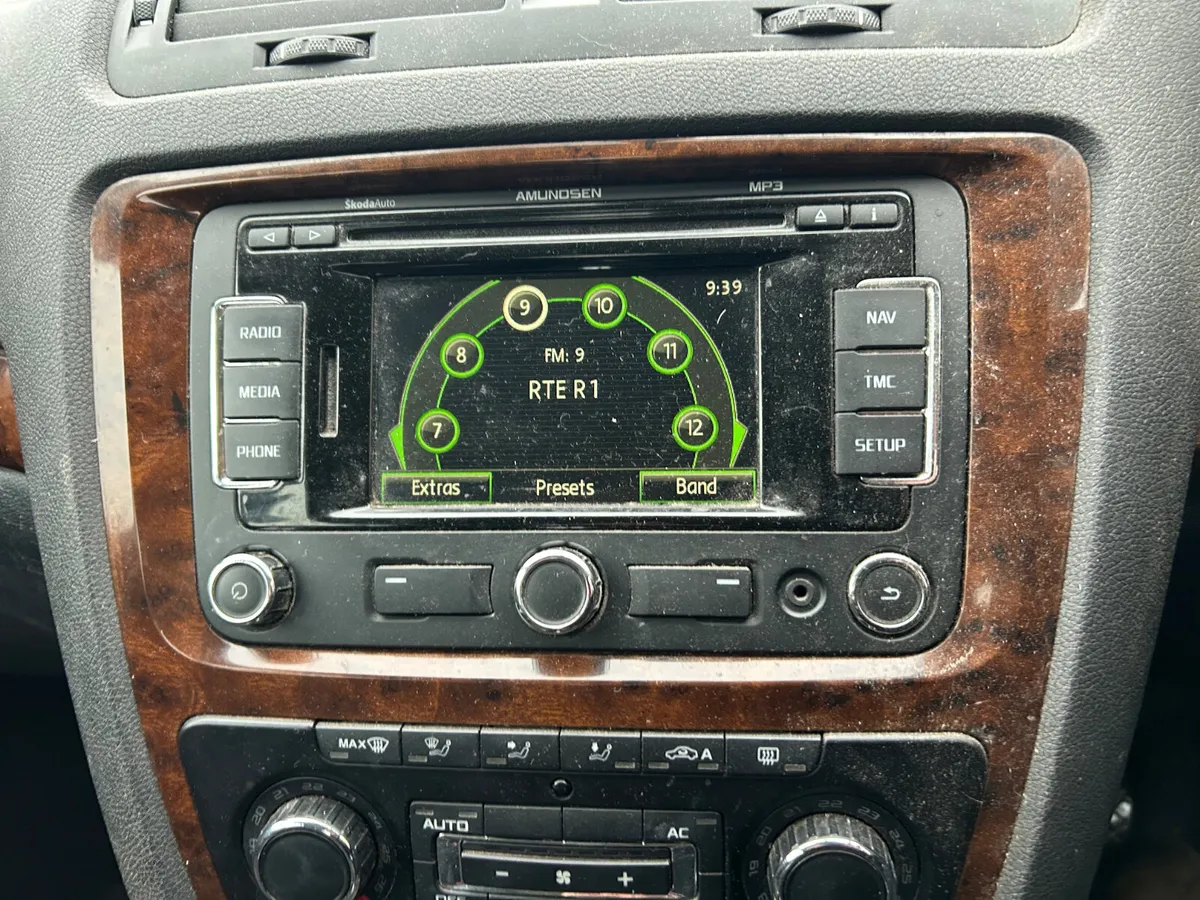 Skoda Octavia 2012 - Image 2