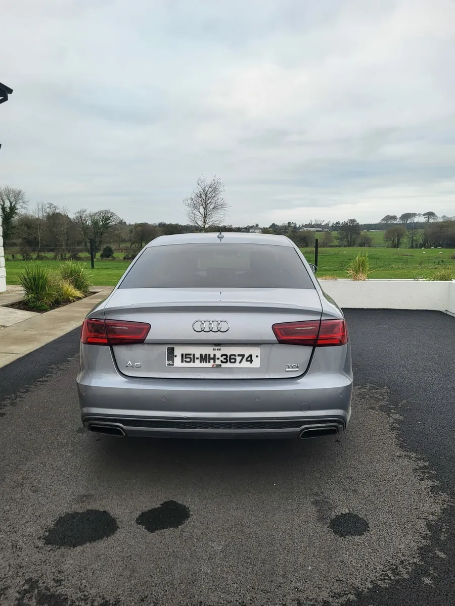 Car - Image 2