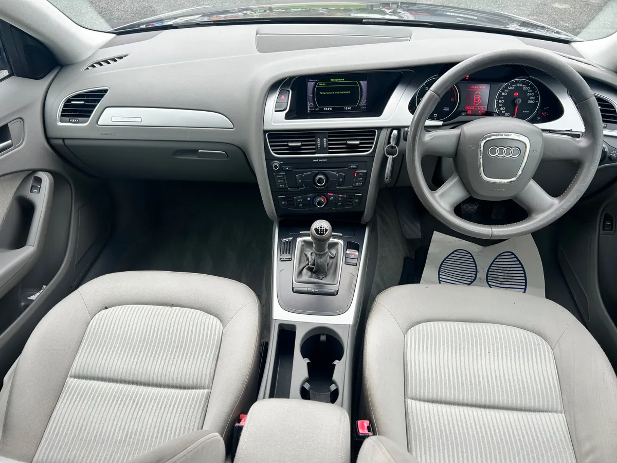 2011 AUDI A4 2.0TDI QUATTRO 4WD SE MANUAL - Image 2