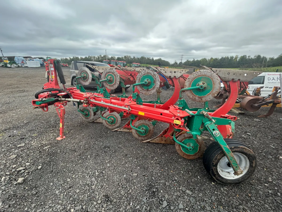 Kverneland ED85-200 4 furrow Plough - Image 2