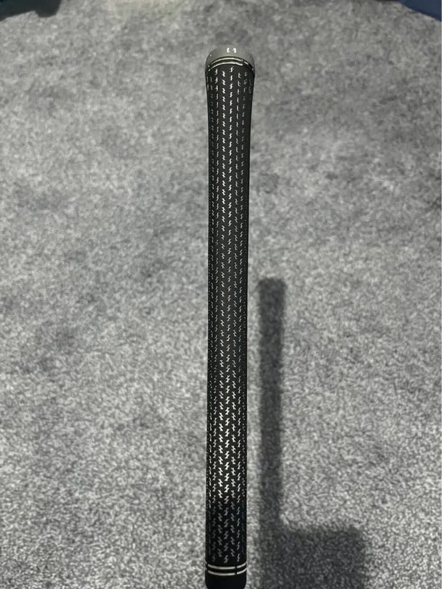 Taylormade Sim 2 Max driver - Image 3