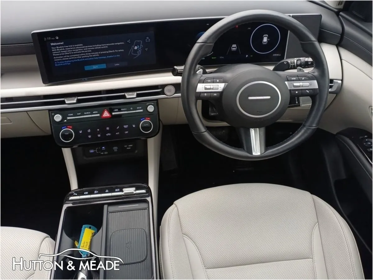 Hyundai Tucson Platinum Phev 1.6 Petrol 5dr - Image 4