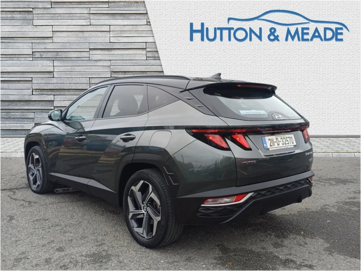 Hyundai Tucson Executive Phev 1.6 Petrol 5dr - Image 2