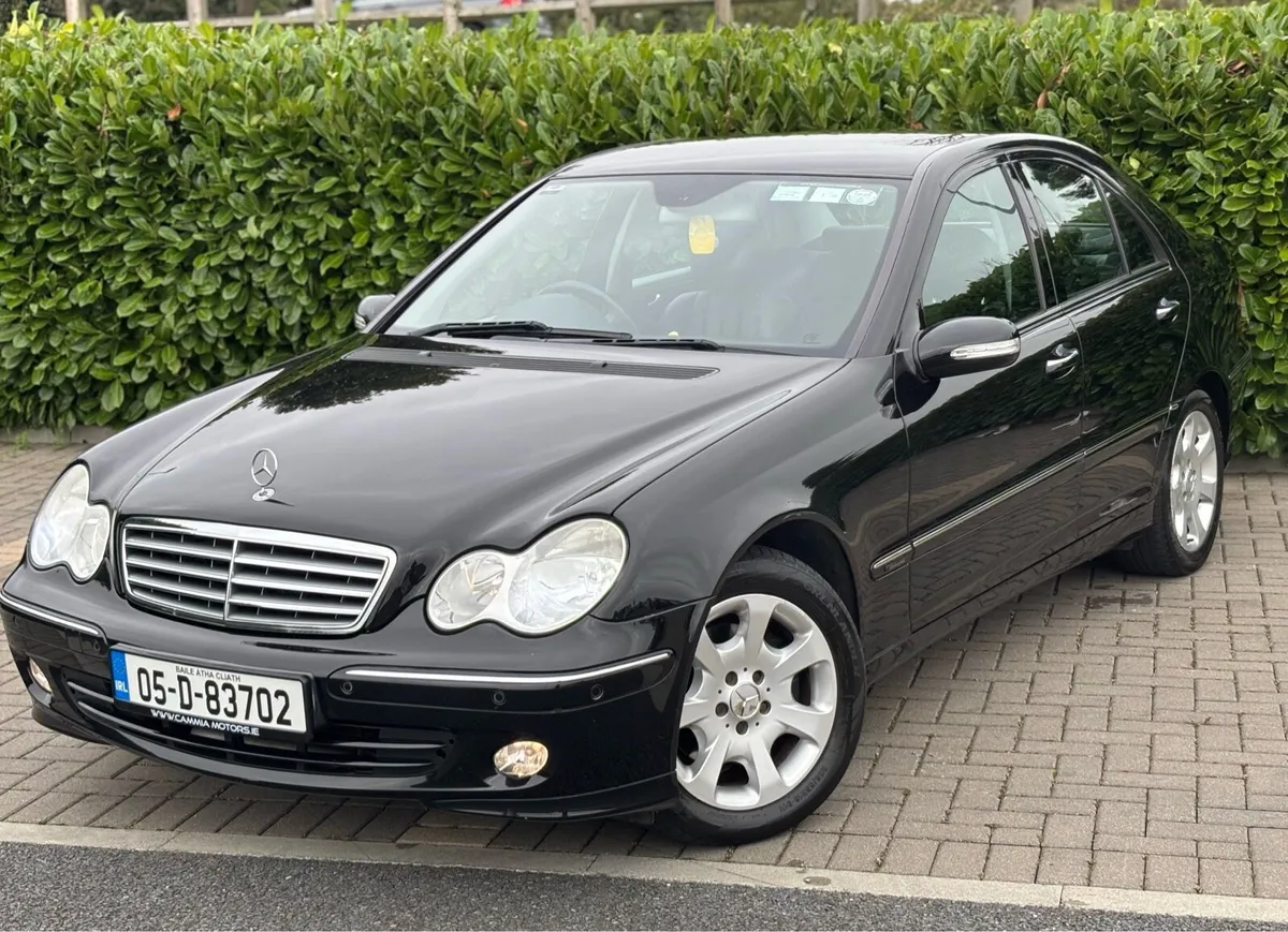 Mercedes C280 V6 Petrol Auto 7G 2005 NCT&TAX - Image 2