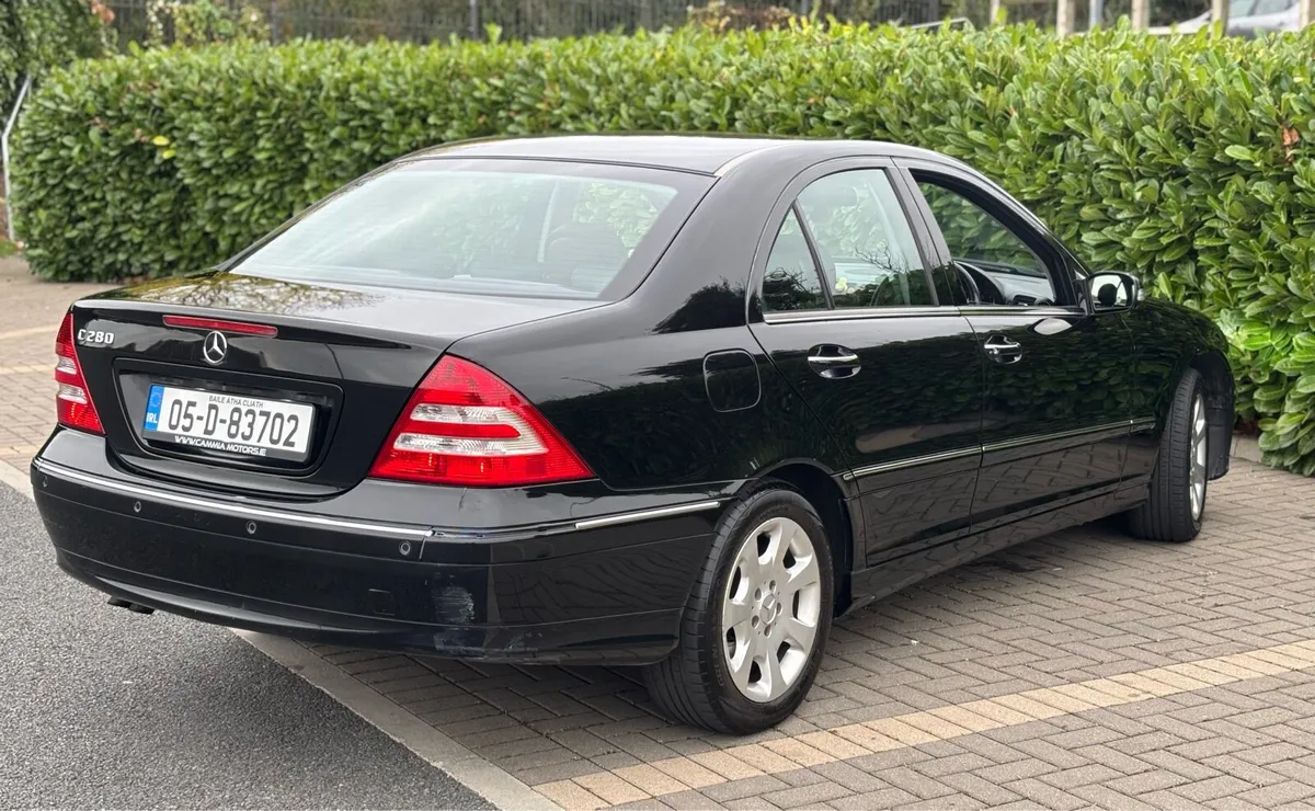 Mercedes C280 V6 Petrol Auto 7G 2005 NCT&TAX - Image 4