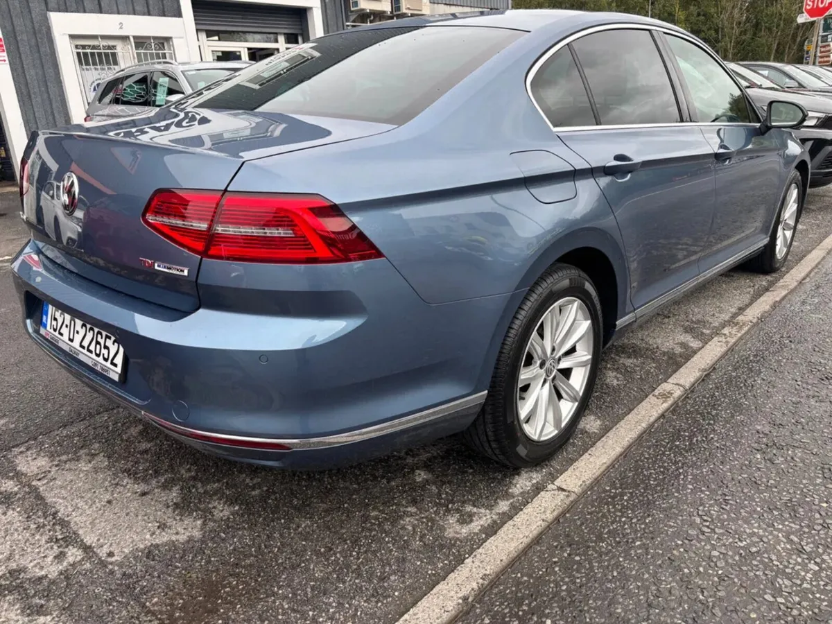 2015 Volkswagen Passat 1.6 TDI 120 BHP HIGHLINE - Image 4
