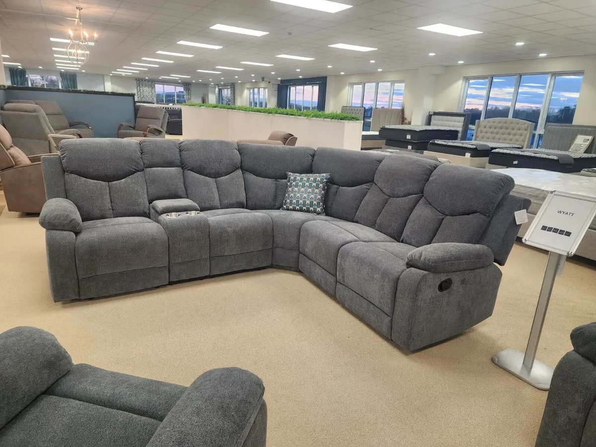 Nevada corner couch - Image 3