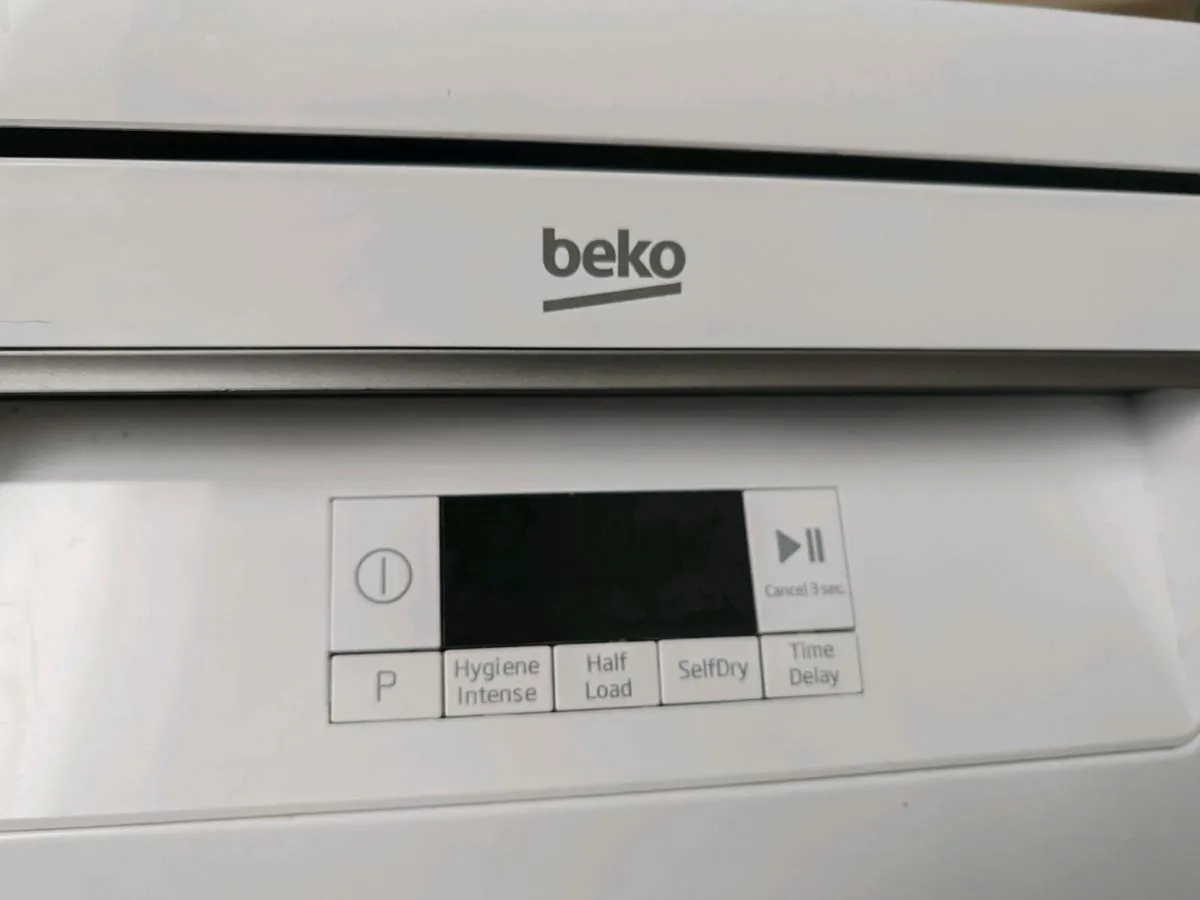 Dish washer - Image 2