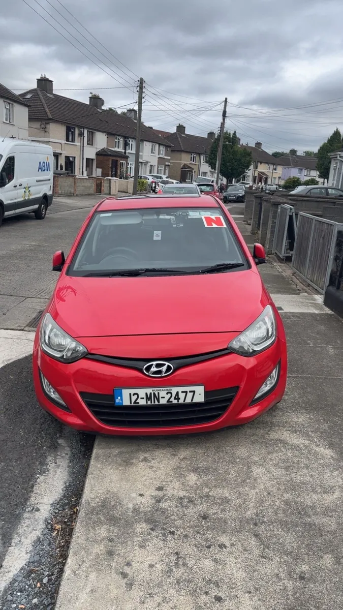 Hyundai i20 1.2 active 2012 - Image 1