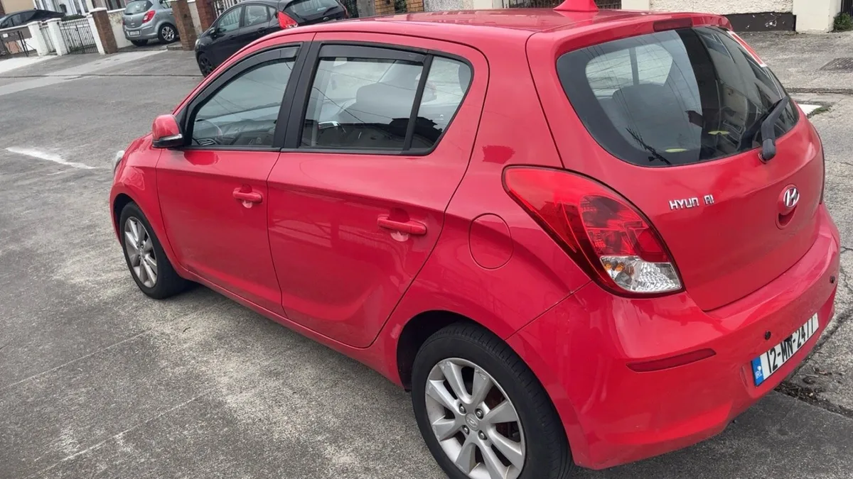 Hyundai i20 1.2 active 2012 - Image 4