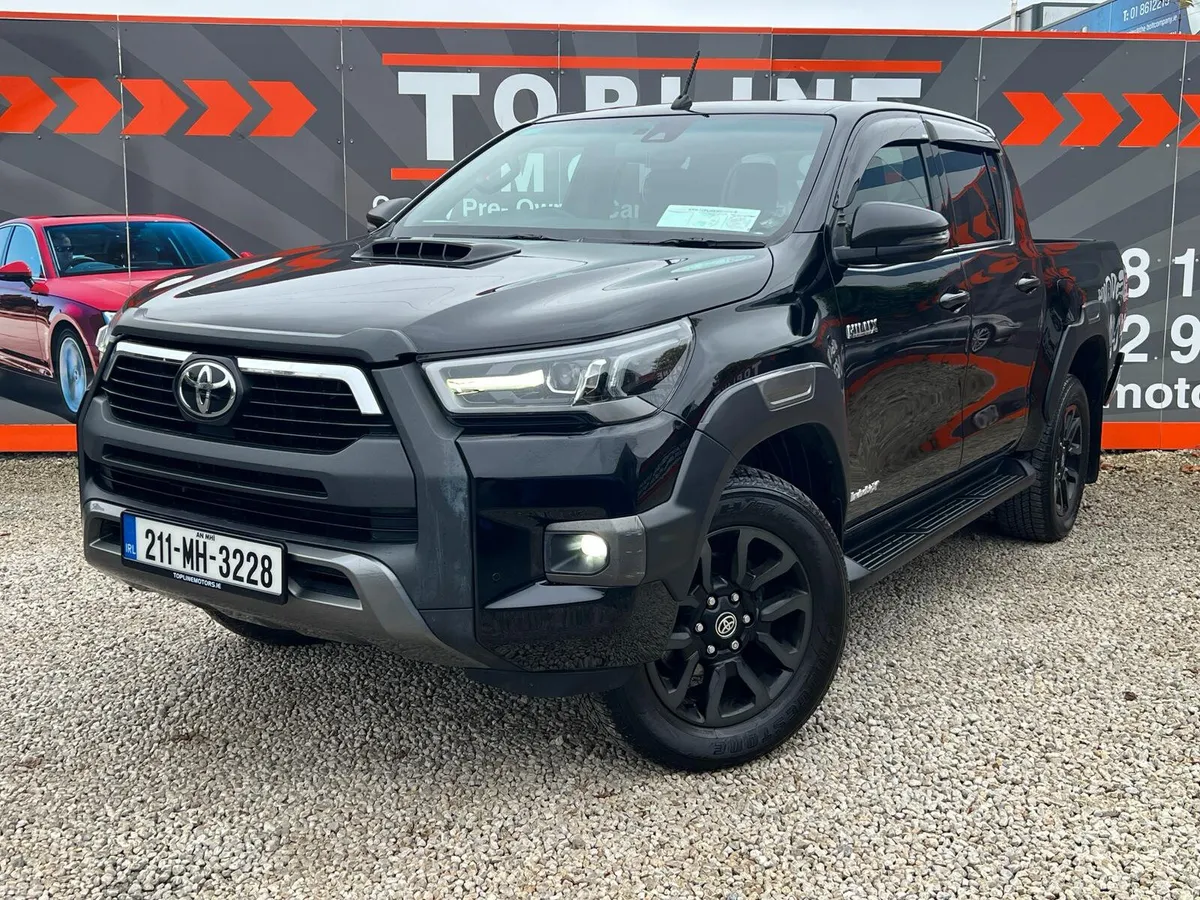 Toyota Hilux 2021//INVINCIBLE X//FULL LEATHER// - Image 2