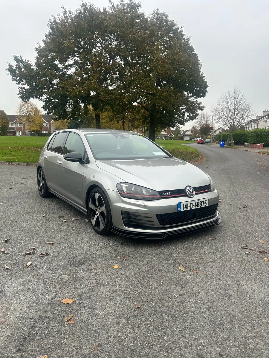 2014 Volkswagen Golf GTI - Image 1