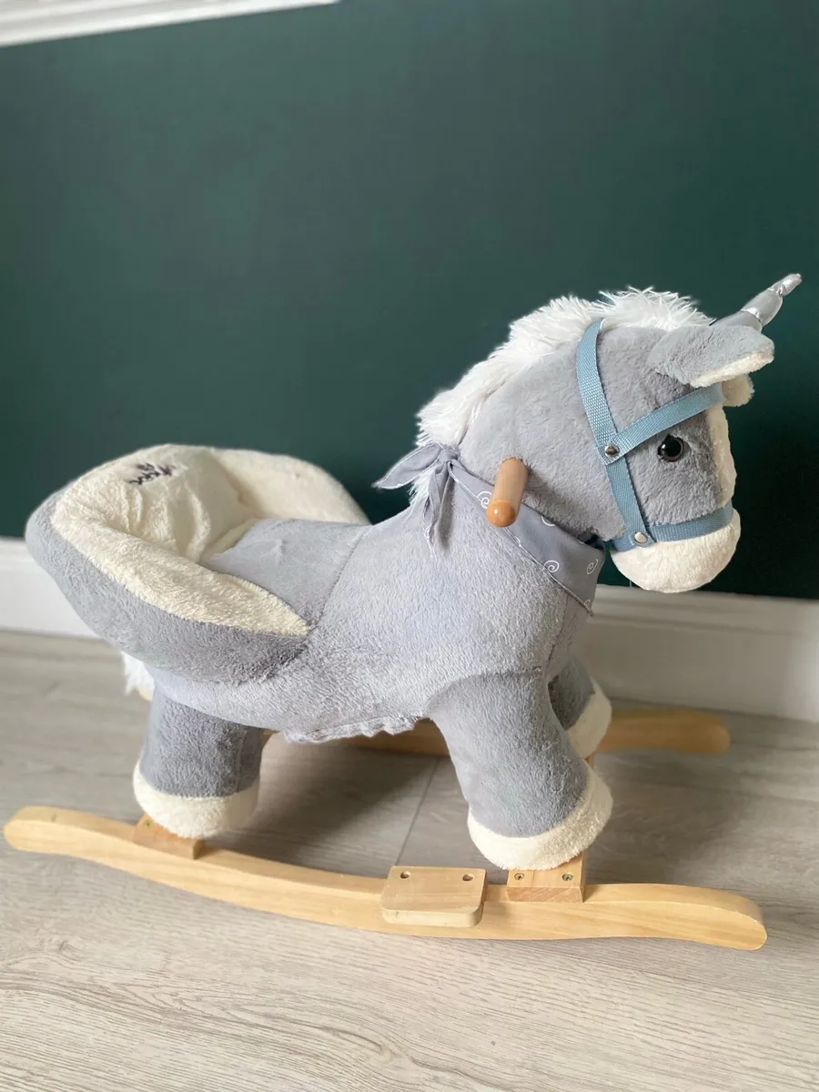 BabyLo Rocking Unicorn with sound - Image 2