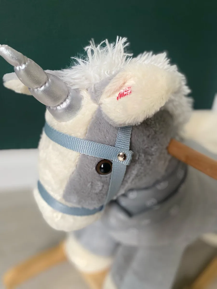 BabyLo Rocking Unicorn with sound - Image 3