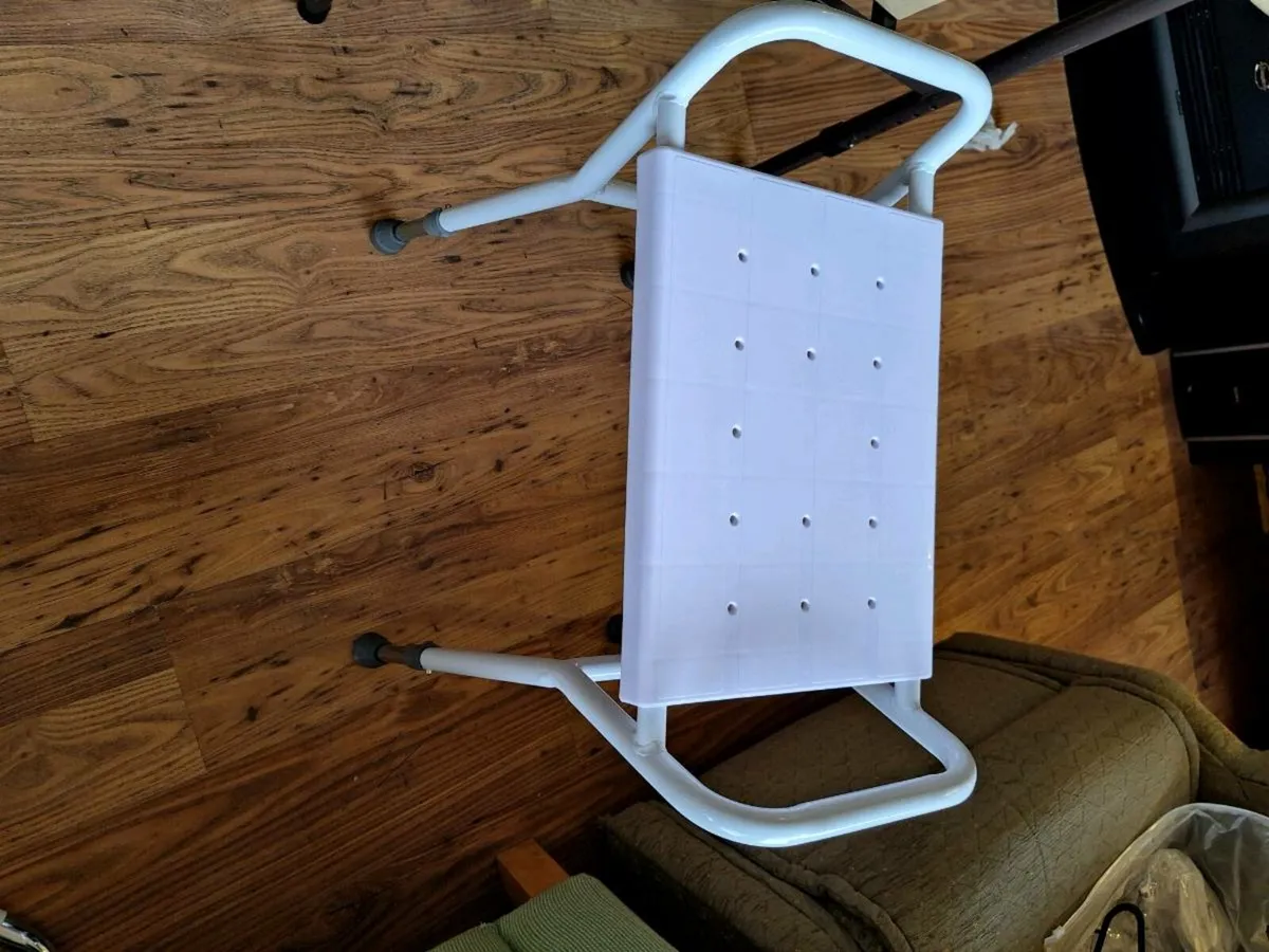 Shower chair - Image 2