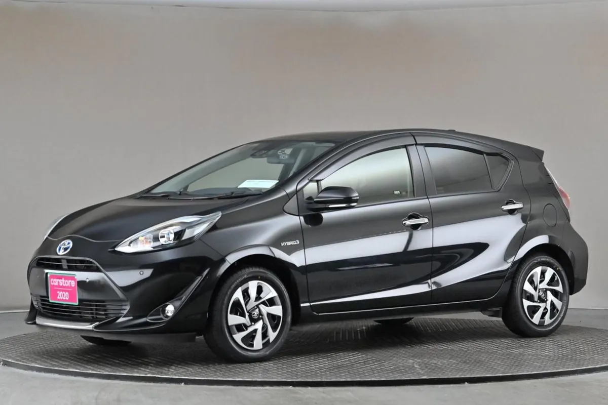 Toyota Aqua 1.5 Vvt-i Hybrid  android Car Player - Image 4