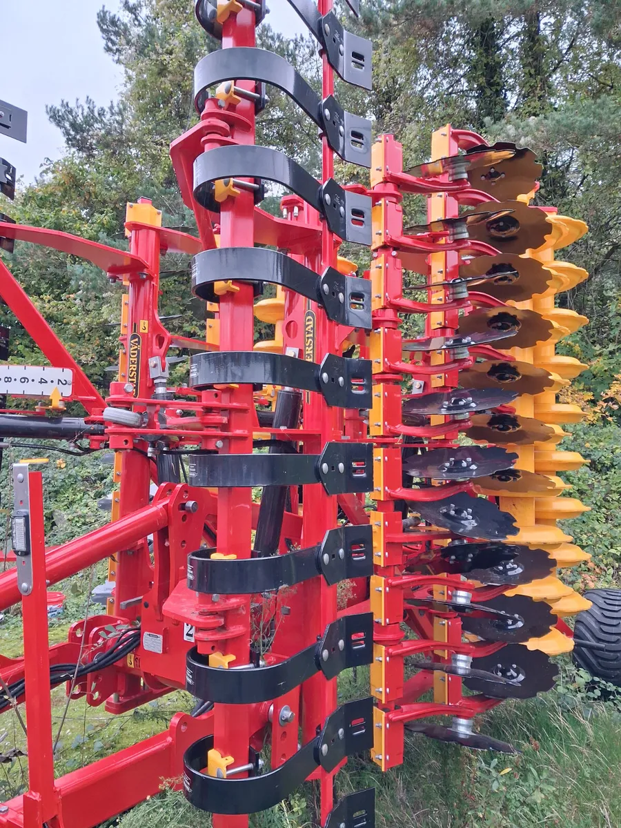 Vaderstad Carrier - Image 4