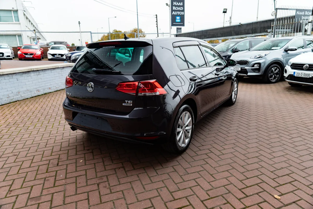 VOLKSWAGEN GOLF 1.2TSI LOUNGE HATCHBACK 5DR AUTOMA - Image 3