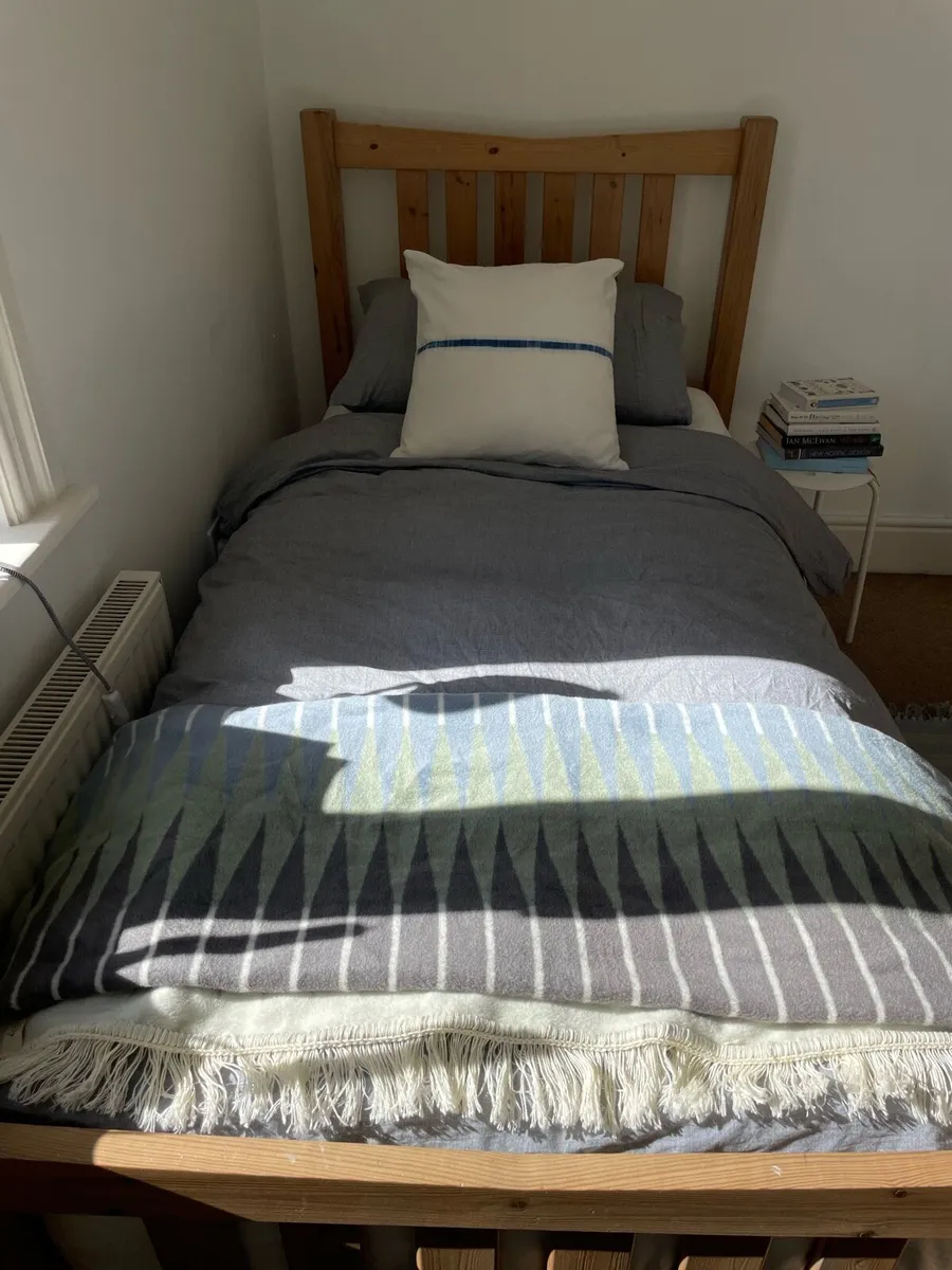 Wooden single bed frame - Image 3