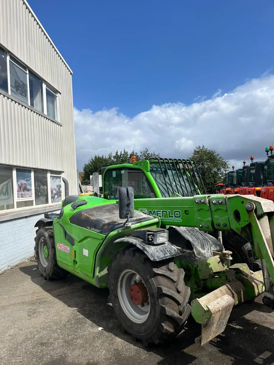 2017 Merlo P30.10 - Image 2