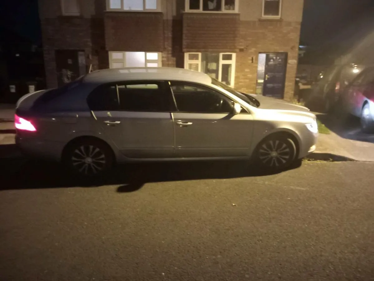 Skoda superb Greenline,1.6 tdi, 
200 euro tax,
Can - Image 4