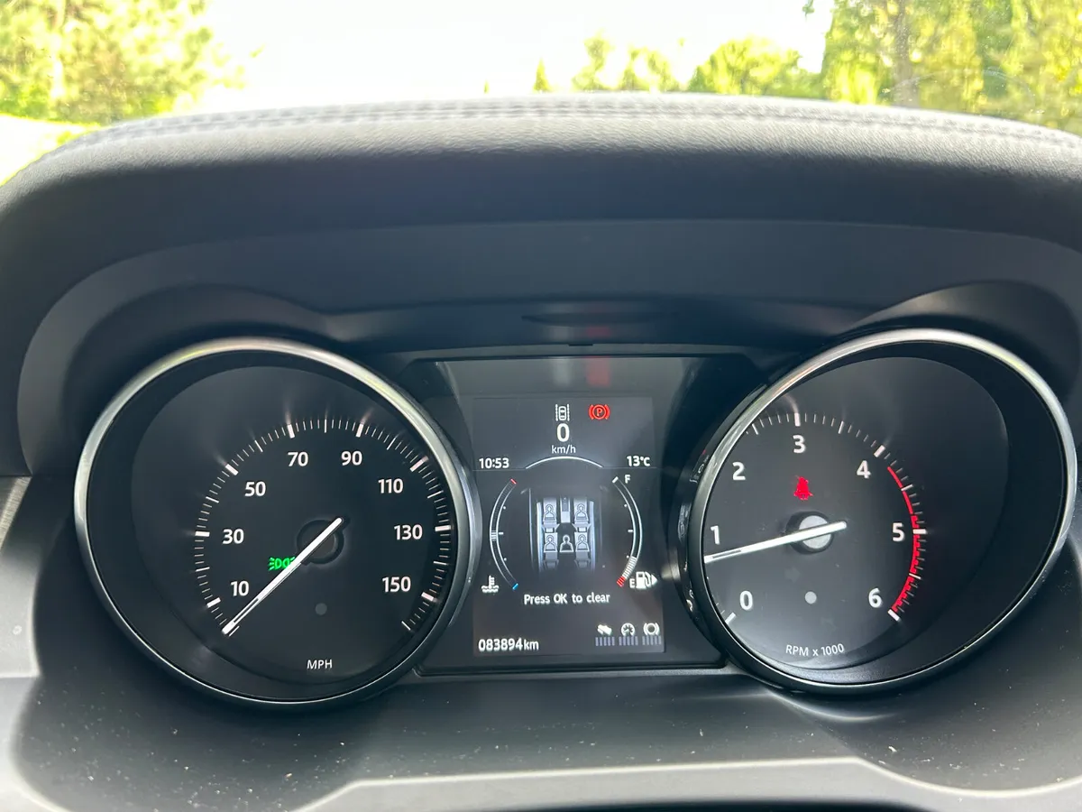 17 Land Rover Range Rover Evoque Only 83km 1 Owner - Image 3