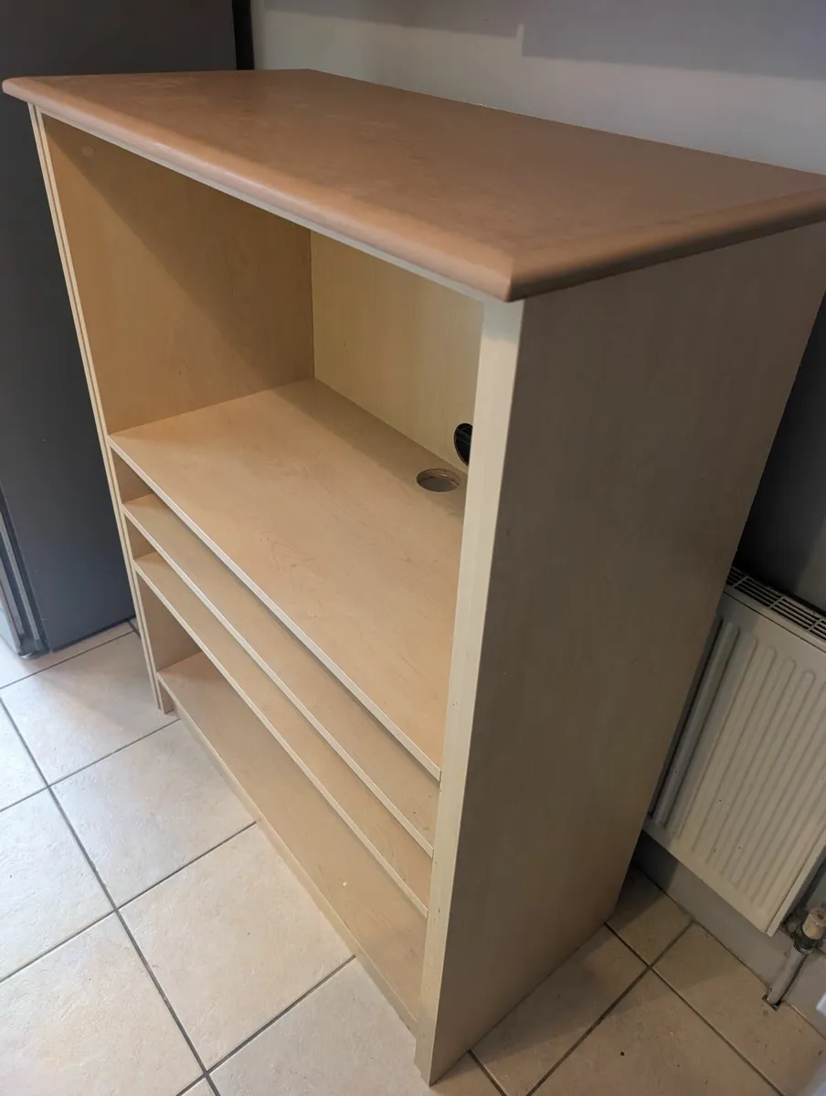 Cabinet - Image 2