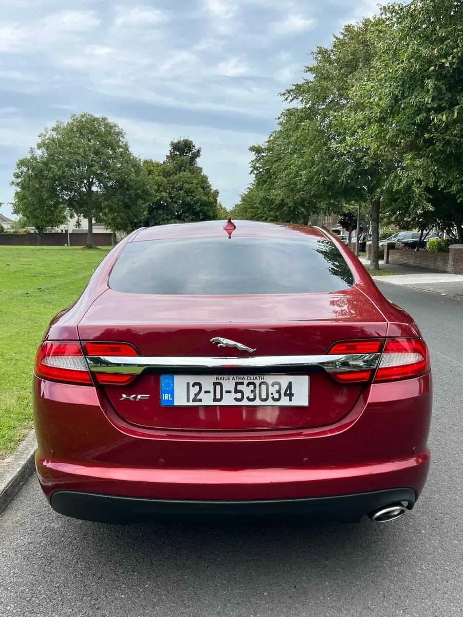 Jaguar XF 2012 - Image 3
