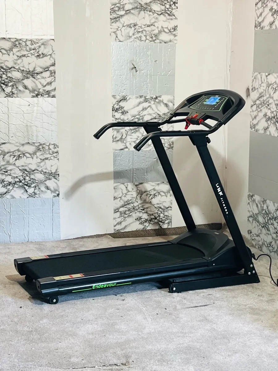 YORK FITNESS MOTORISED TREADMILL - Image 3