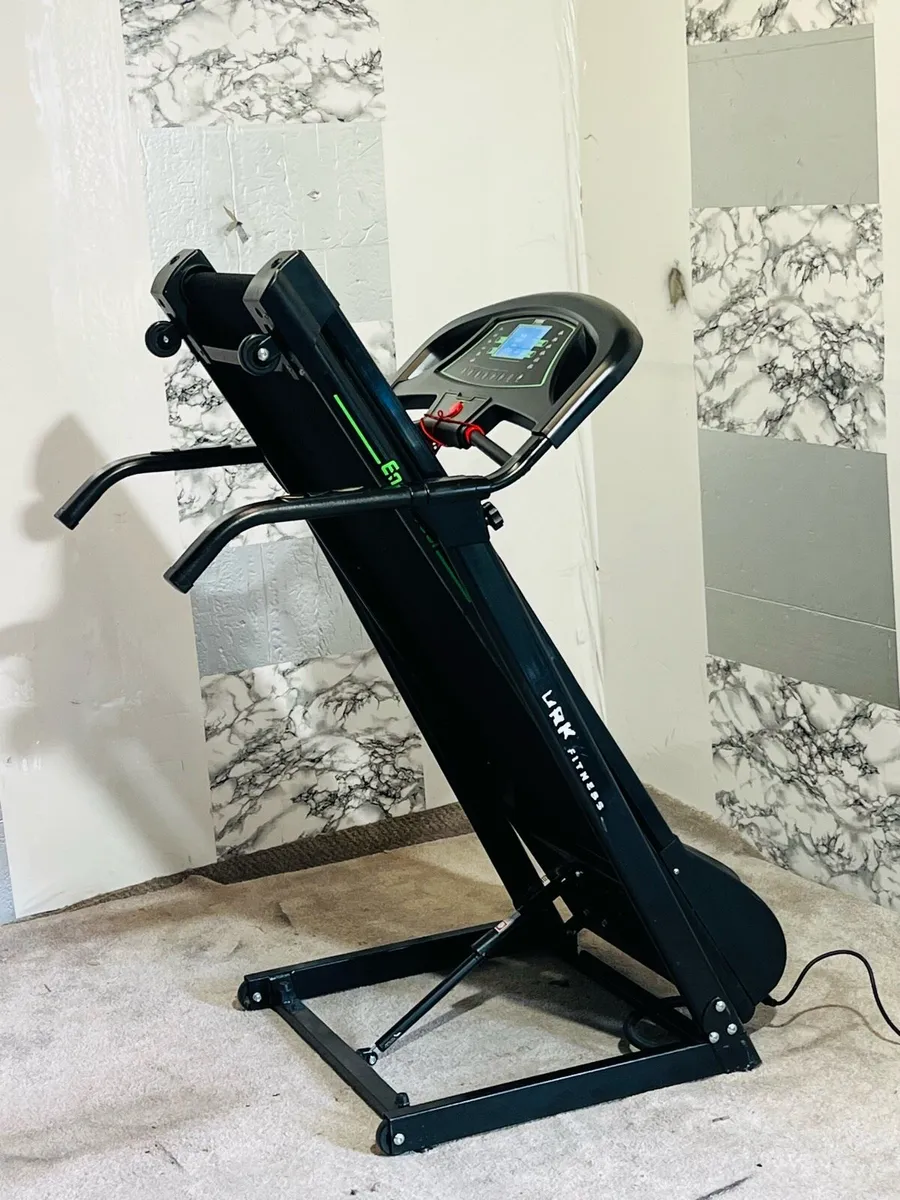 YORK FITNESS MOTORISED TREADMILL - Image 4