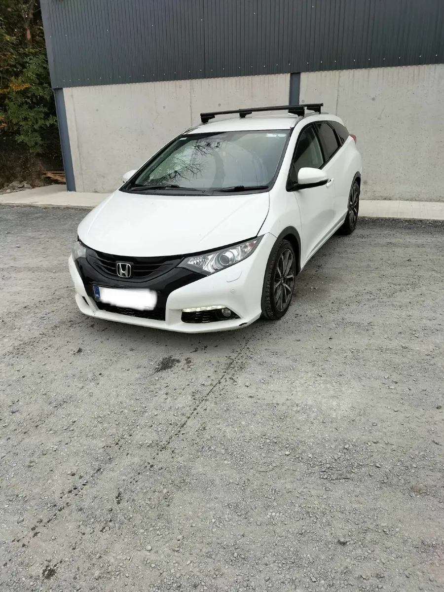 2014 Honda Civic 1.6 Diesel Estate Cat D - Image 1