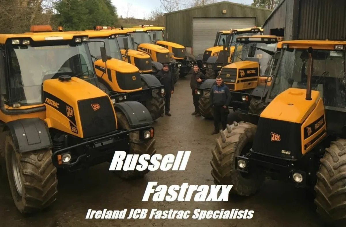 JCB Fastrac 4220 @  Russell Fastracc Lrd - Image 4