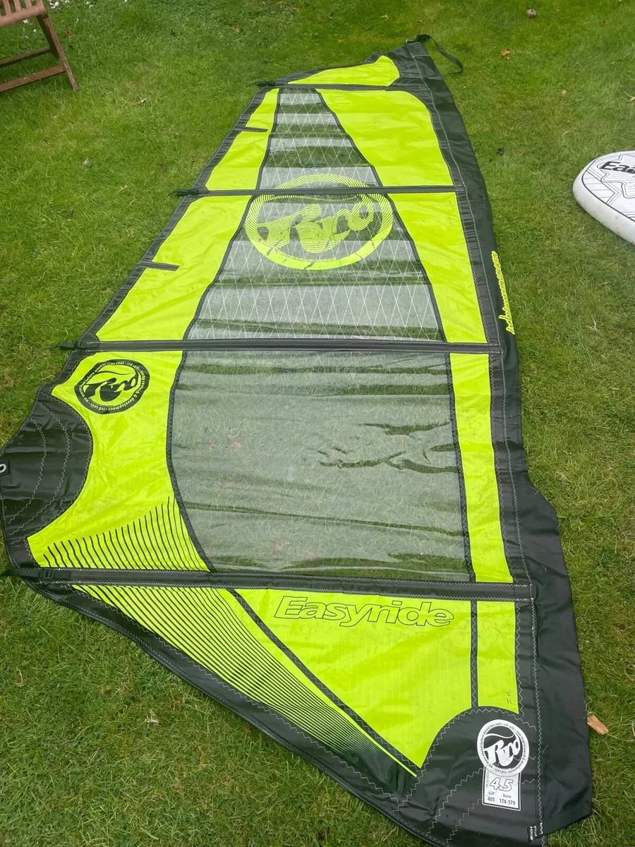 Perfect Beginner Windersurfing Set. - Image 3