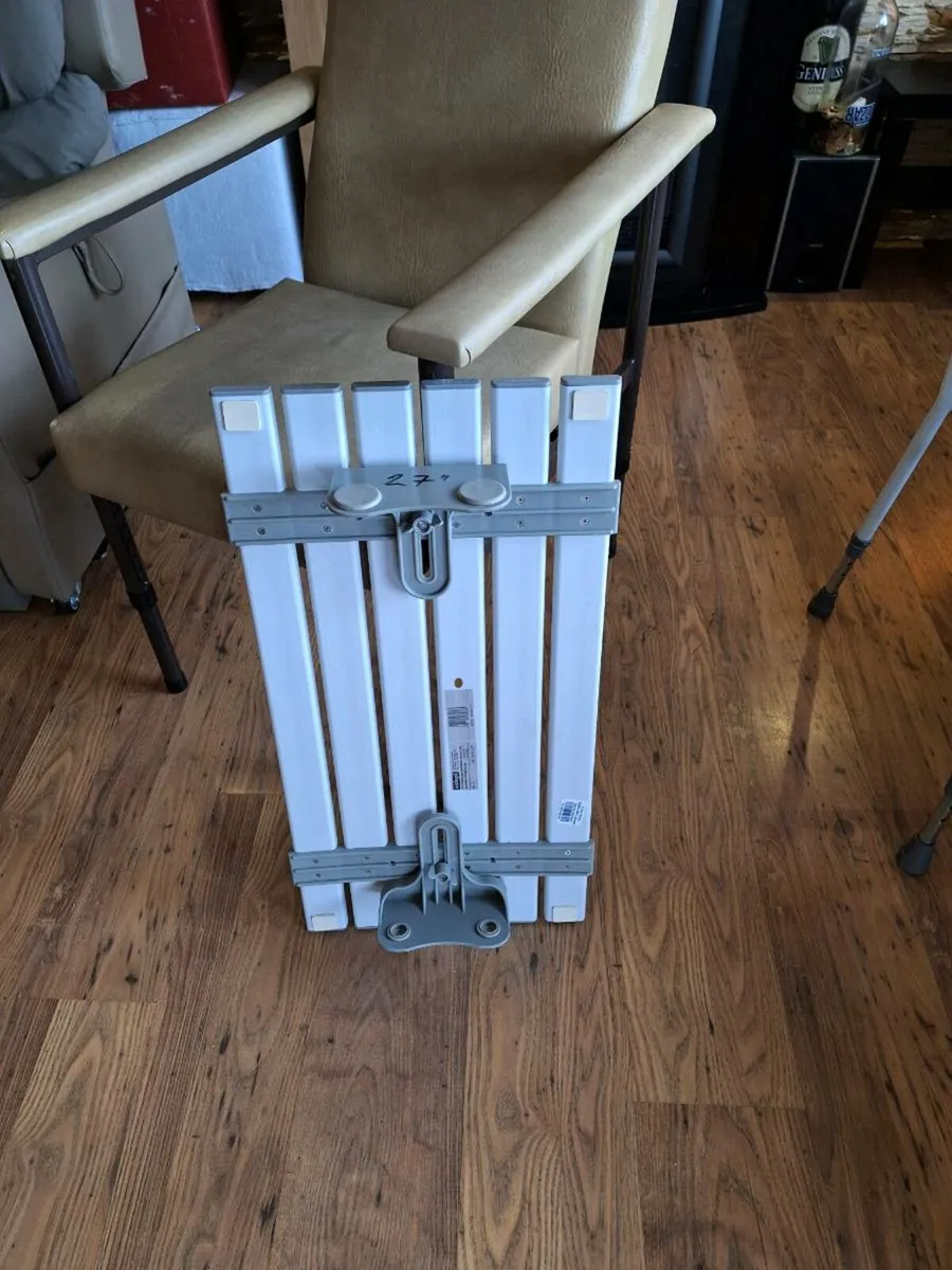 Bath seat - Image 2